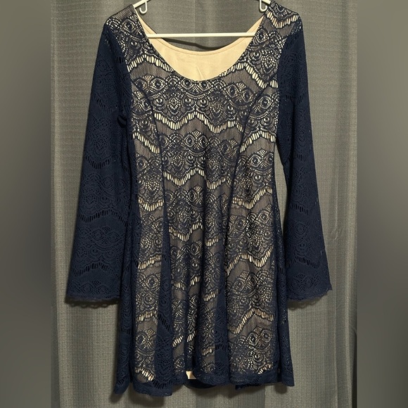 Xhilaration Navy Lace Dress - Picture 2 of 4